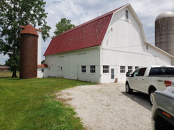 2nd image of 2323 S County Road 19