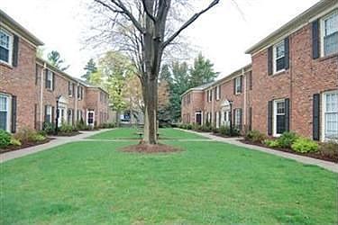 3rd image of 1266 Culpepper Dr