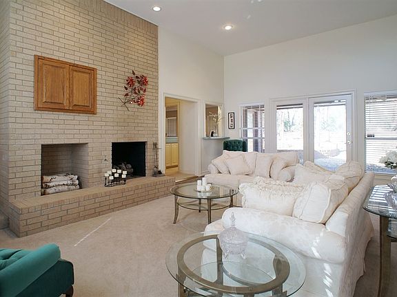 3rd image of 5109 Apple Valley Dr