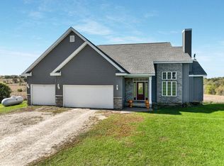 1948 280th St, Emerald, WI 54013