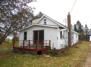 N3931 Polar Rd, Bryant, WI 54418