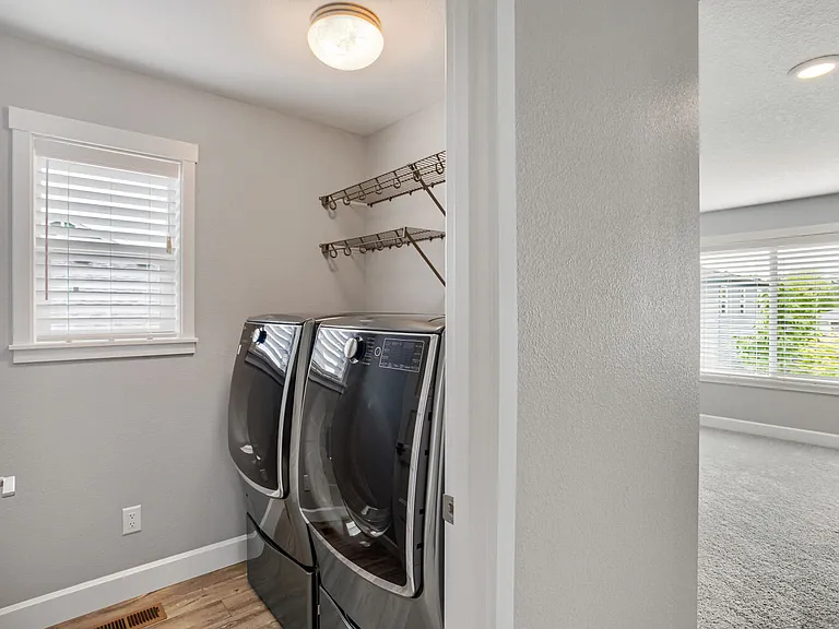 5210 NE 133rd St — Photo 22