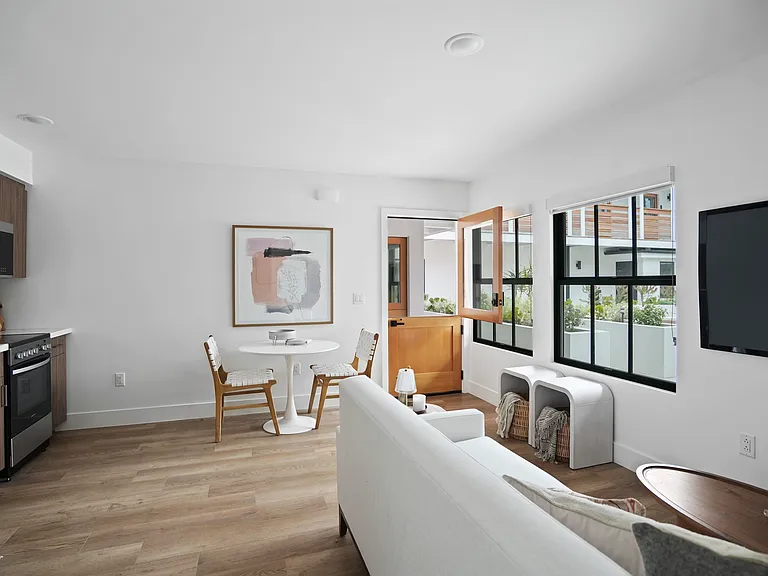 24452 Del Prado #209 — Photo 3