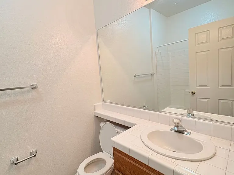 1817 Briar Brook Ct — Photo 9