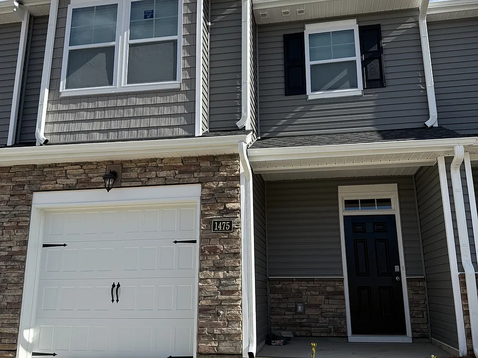 1475 Amberview Ln #1475