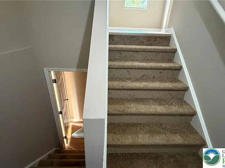 148 Cornerstone Pl — Photo 32