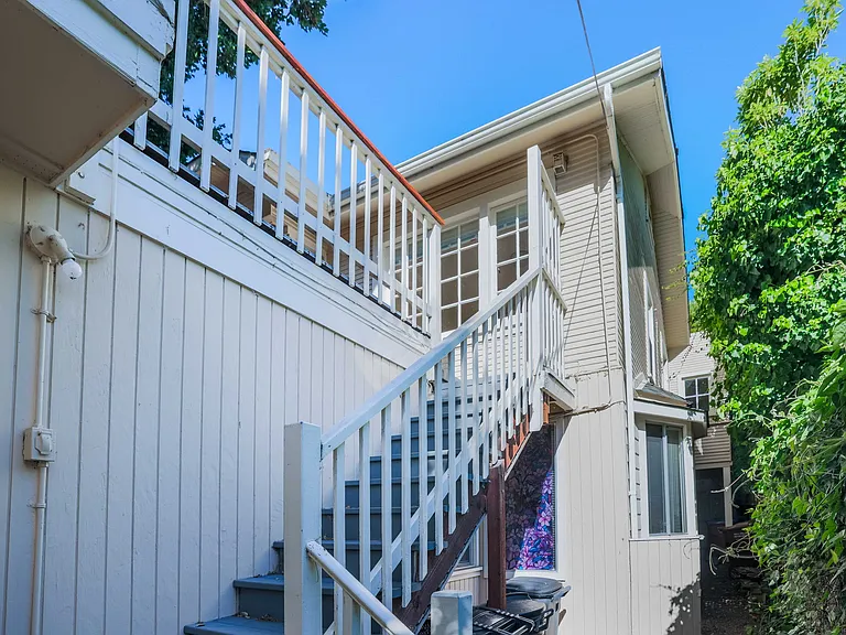 23 Sycamore Ave — Photo 23