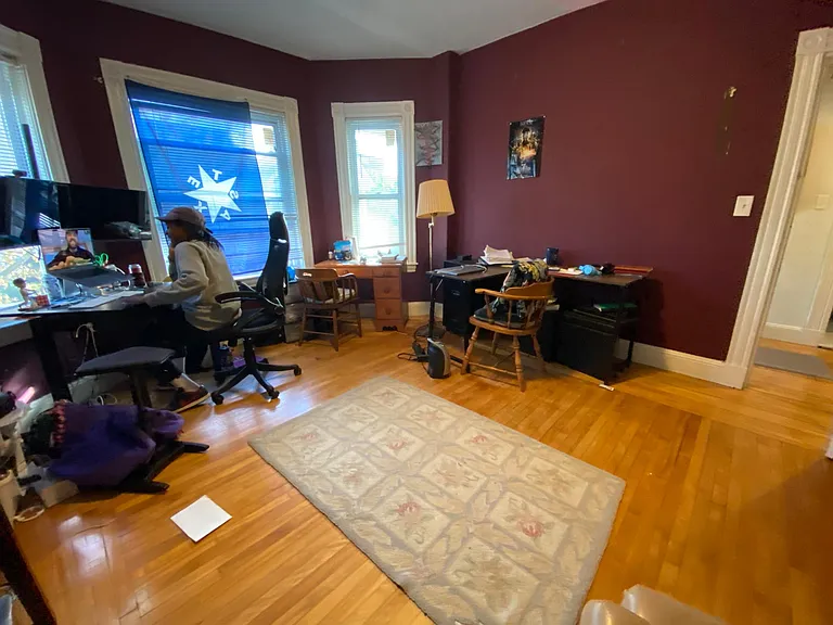 223 Highland Ave #2 — Photo 7