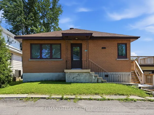 2187 Hudon St, Clarence Rockland, ON K4K 1K2