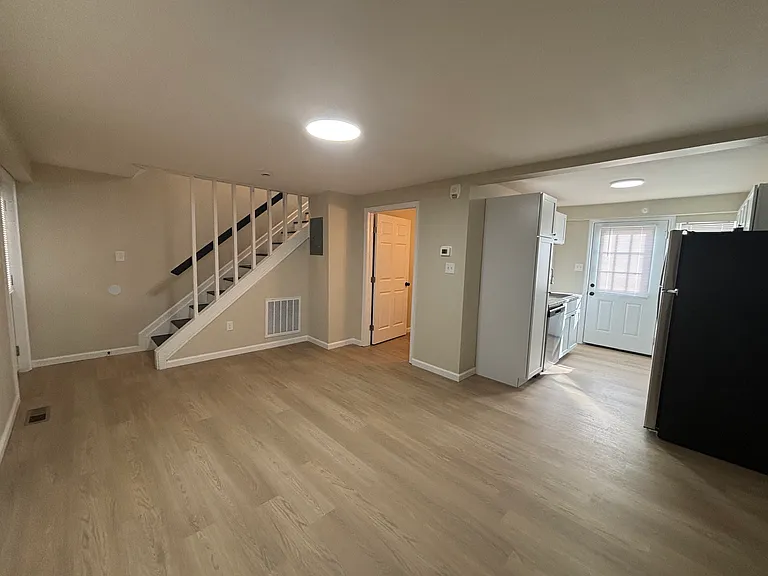 112 Viking Rd — Photo 7