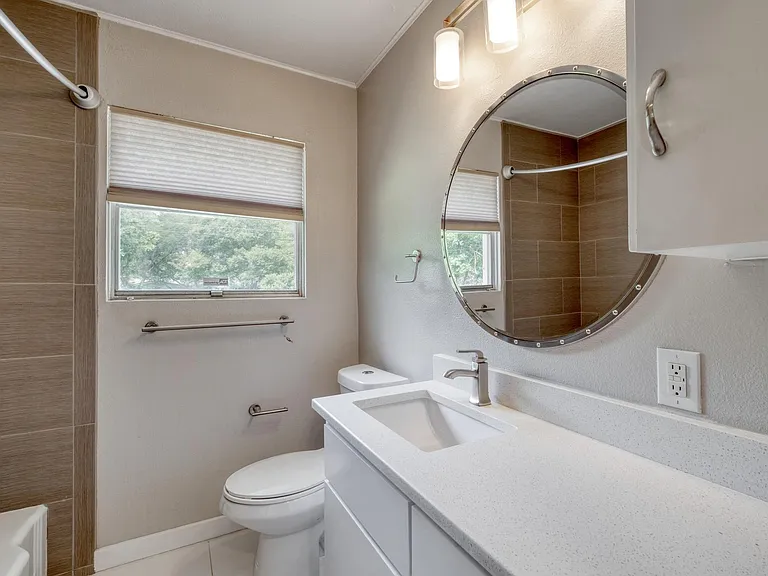 8202 Polar Dr — Photo 22