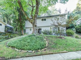 4004 Simms Dr, Kensington, MD 20895