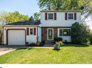 423 Old Airport Rd, Douglassville, PA 19518
