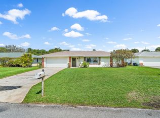 2725 Omega Pl, North Palm Beach, FL 33408