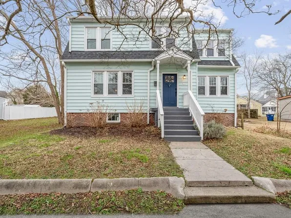 606 Madison Ave, Cape Charles, VA 23310