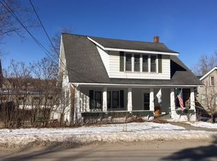 5 Vine St, Keeseville, NY 12944