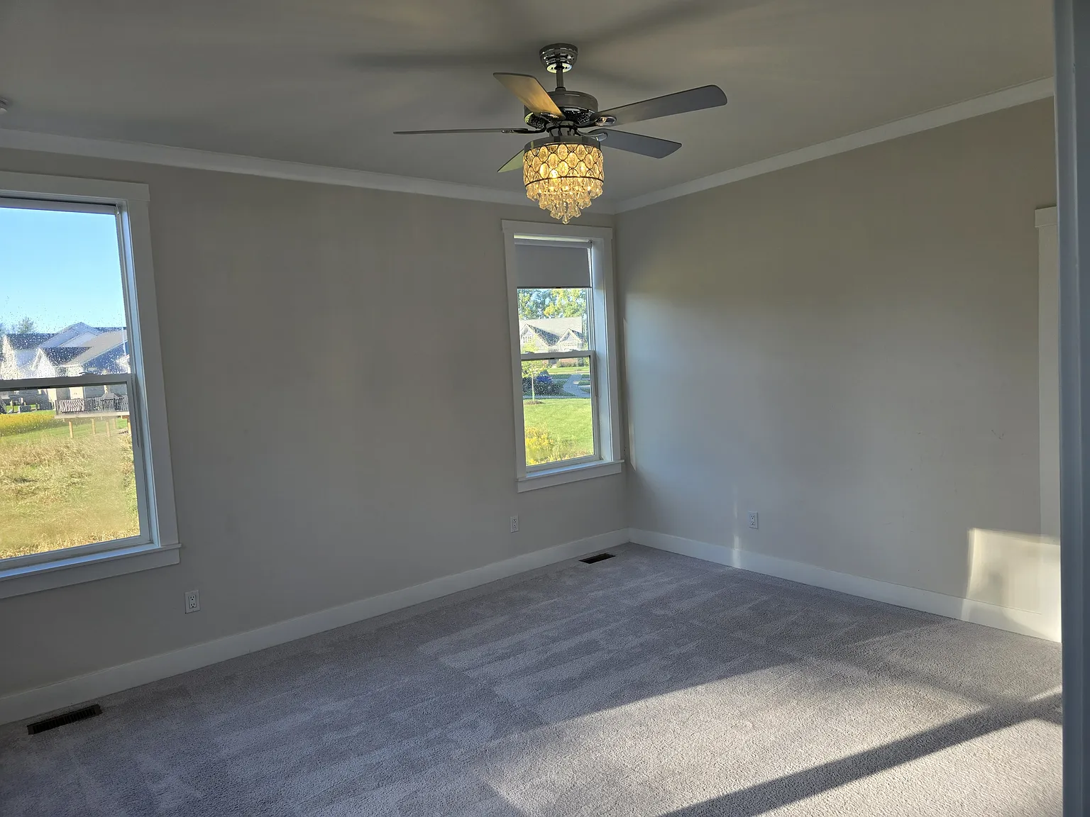 5545 Helmsdale Boulevard - 1 — Photo 4