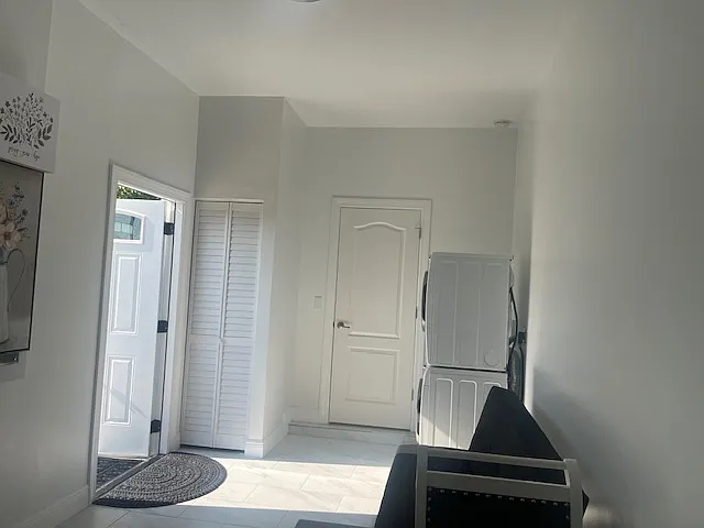 798 SW Abraham Ave #1 — Photo 16
