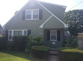 310 South St, Jamaica Plain, MA 02130