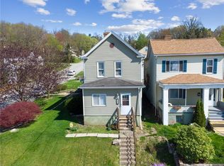 920 N 3rd St, Jeannette, PA