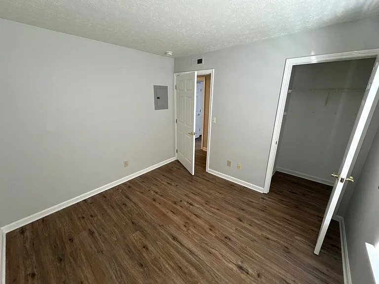 4101 Blue Lick Ct #3 — Photo 13