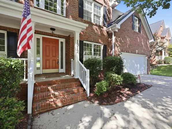 1312 Loghouse St, Wake Forest, NC 27587