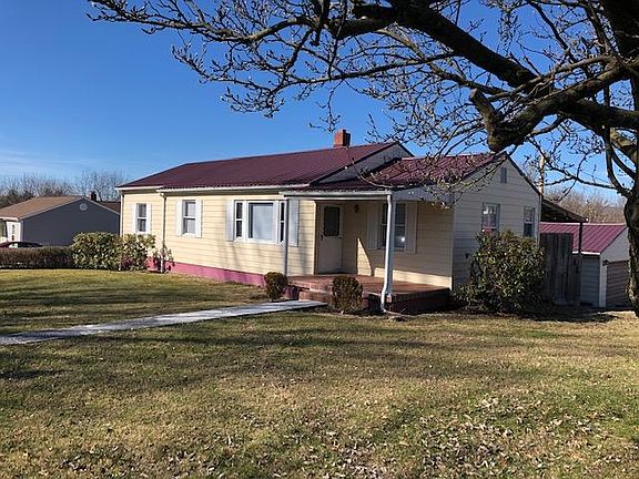 3rd image of 341 Lowry Dr