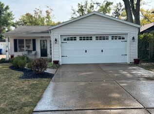 23807 Lake Rd, Bay Village, OH 44140