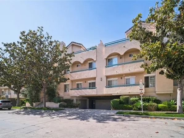 10659 Bloomfield St, Los Angeles, CA 91602