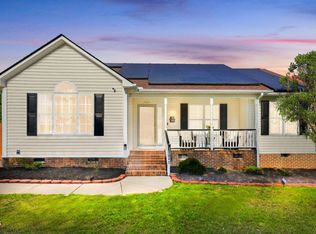 1047 Smith Rd, Smithfield, NC 27577