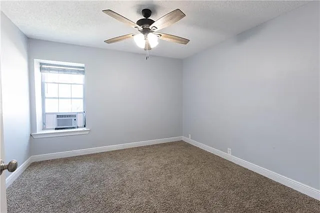 6200 Riverside Dr — Photo 6