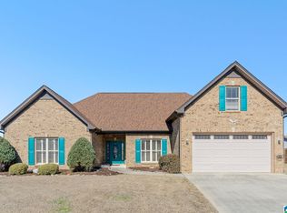 138 Waterford Cove Dr, Calera, AL 35040