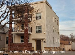 3241 Gillham Rd APT 3, Kansas City, MO 64109