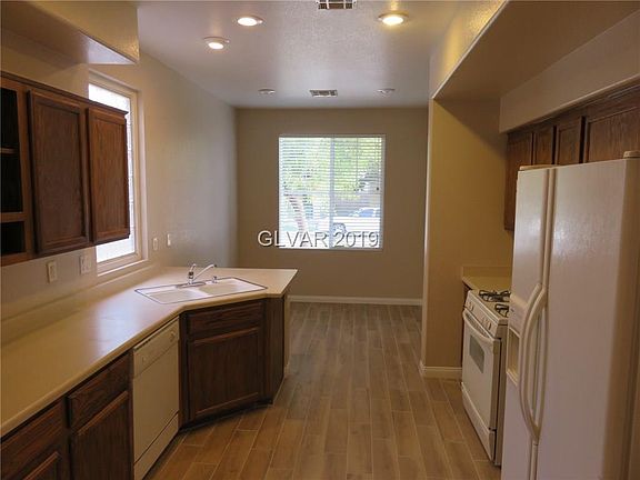 4th image of 4332 Hera Temple Ave