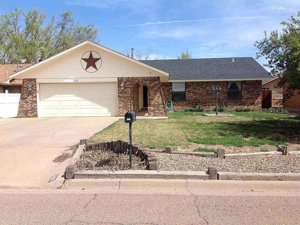 1st image of 208 Chanticleer Pl