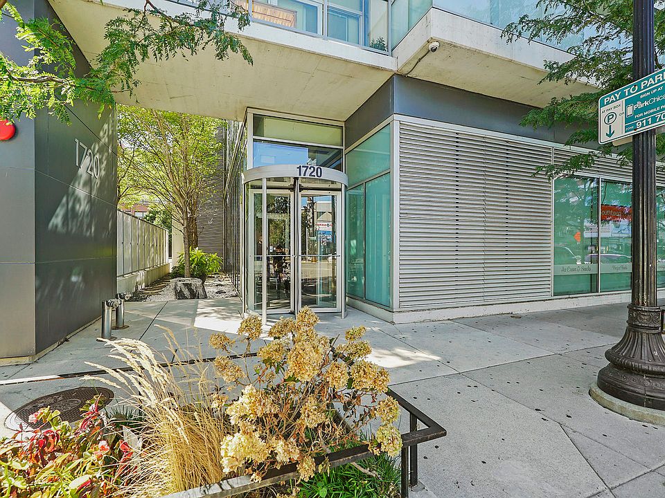 1st image of 1720 S Michigan Ave APT 3211