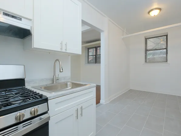 1855 Grand Concourse image 8 of 11