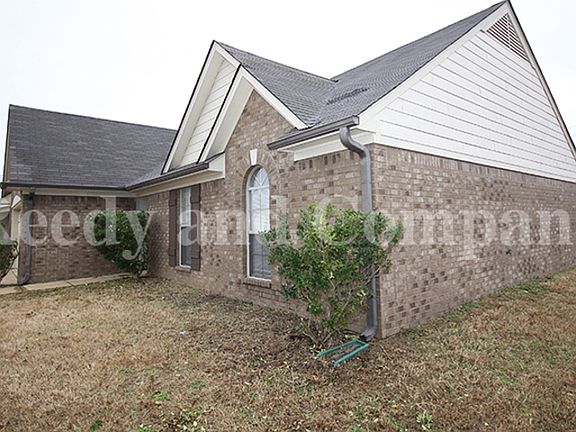 3rd image of 8784 Rolling Wagon Dr