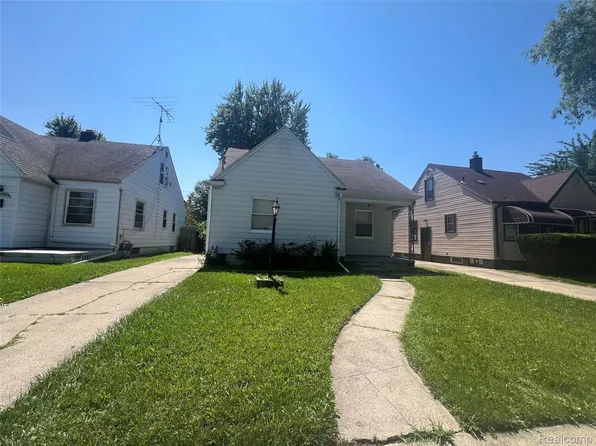 20244 McCormick St, Detroit, MI 48224