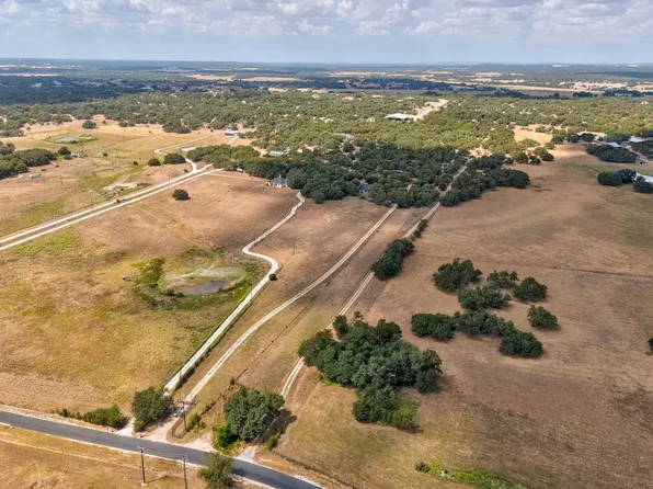 1200 County Road 233, Florence, TX 76527