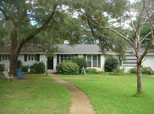 426 Trapier Dr, Charleston, SC 29412