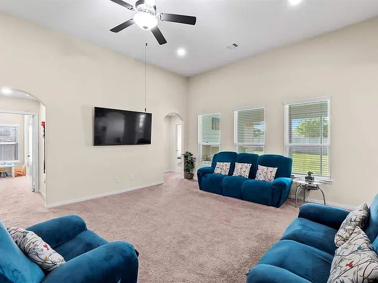 22526 Red Sparrow Dr — Photo 6
