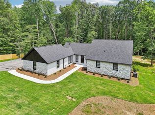 2725 Glendale Dr NE, Conyers, GA 30013