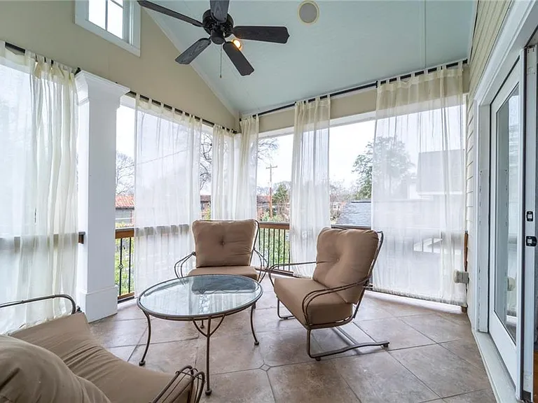 781 Greenwood Ave NE — Photo 36