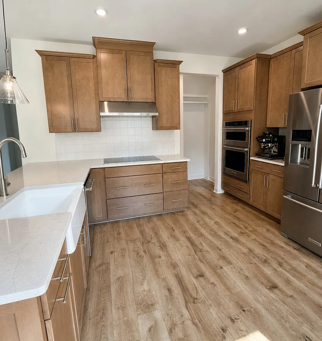 4 bed, 3.5 bath, 2613 sqft, $3,195 — Photo 4