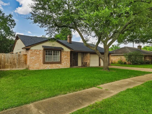 5006 Whispering Falls Dr, Houston, TX 77084