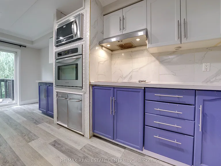 76 Frances Ave #32 — Photo 12