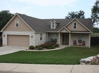 126 Caribou Ln, Kerrville, TX 78028
