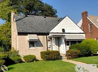 19131 Stansbury St, Detroit, MI 48235