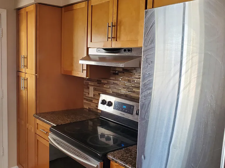 1719 E Gaylon Dr — Photo 9